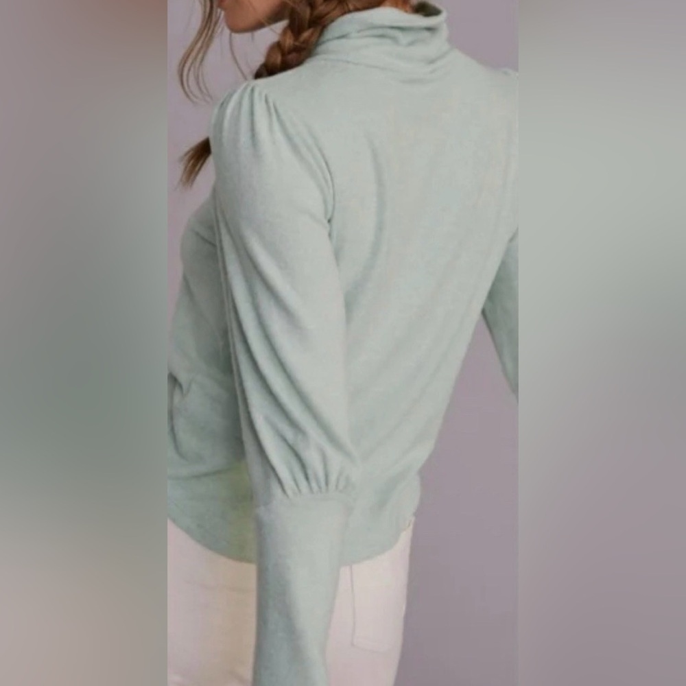 Anthoropologie Puff Balloon Sleeve Turtleneck Mint Green Sweater Womens Sz. S